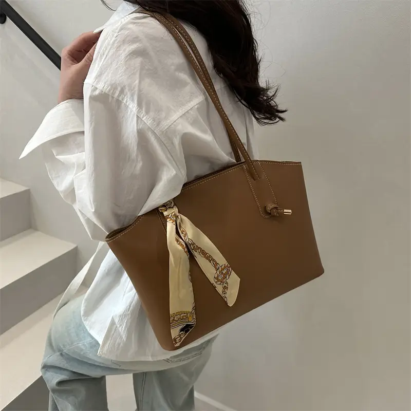 2026 Vintage Brown Leather Shoulder Tote Bag for Women — feature 24