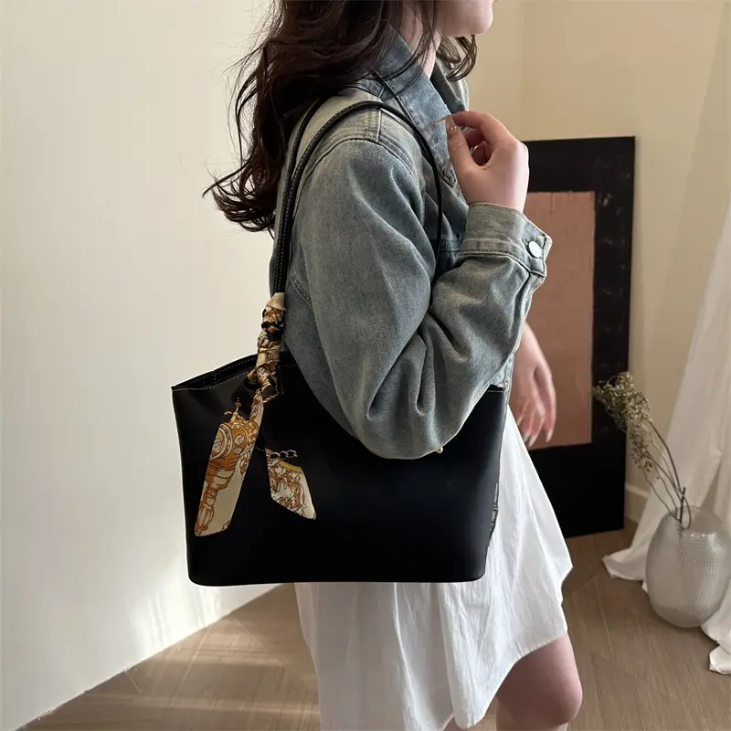 2026 Vintage Brown Leather Shoulder Tote Bag for Women — feature 26