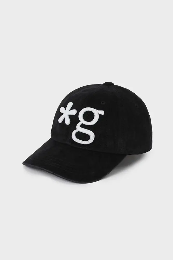 Korean Style Black Cap with Star & G Logo — feature 14