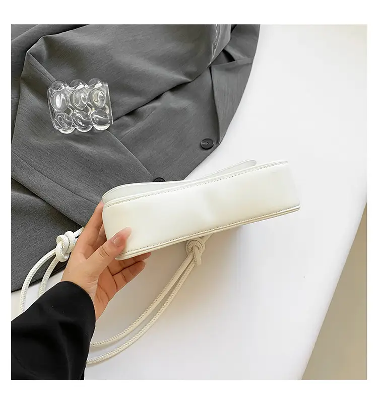 Black Square Flip Shoulder Bag for Women — feature 36