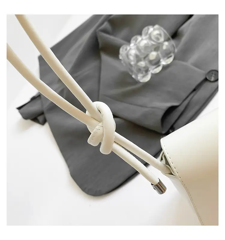 Black Square Flip Shoulder Bag for Women — feature 38