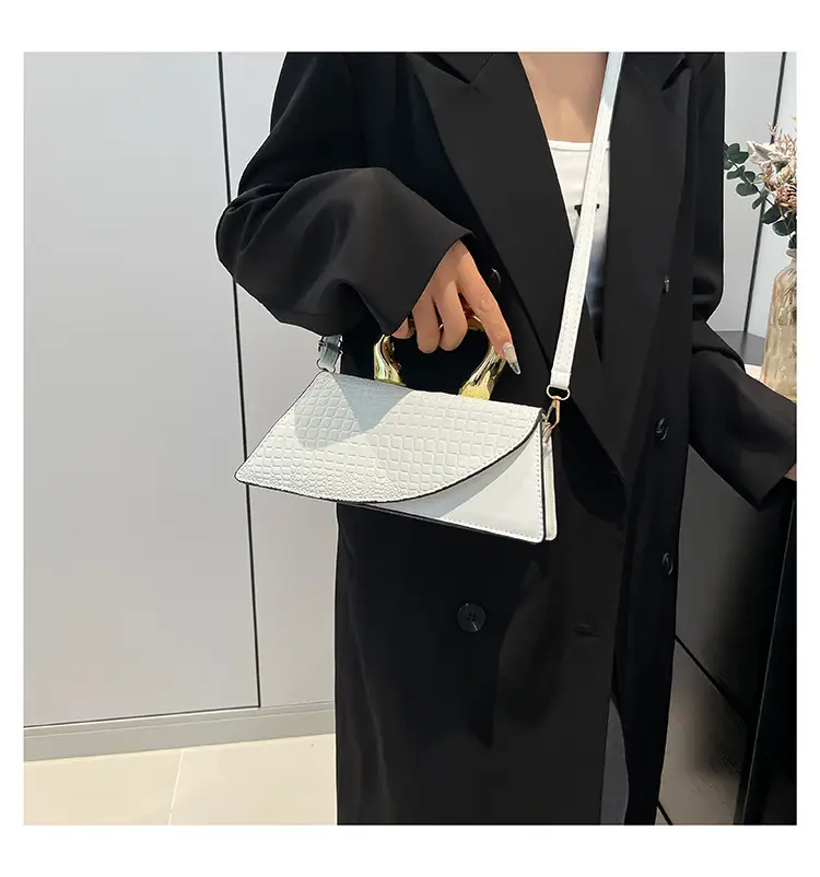 Irregular Croc Leather Shoulder Bag Women 2025 — feature 15
