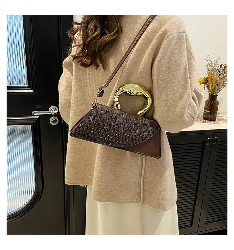 Irregular Croc Leather Shoulder Bag Women 2025 — feature 21