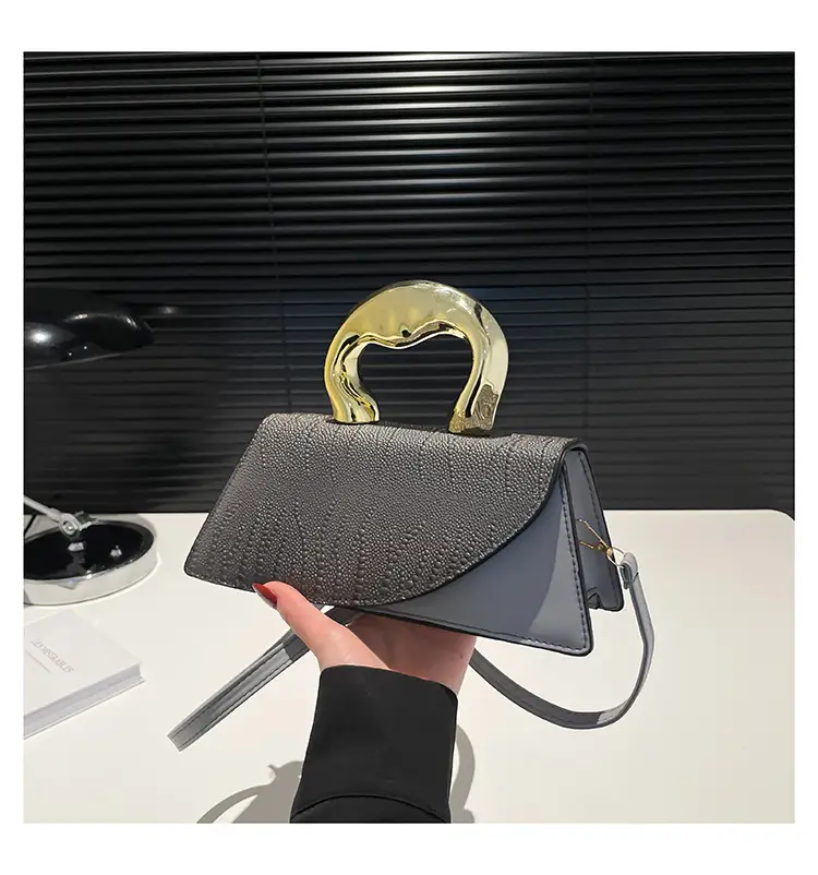 Irregular Croc Leather Shoulder Bag Women 2025 — feature 28