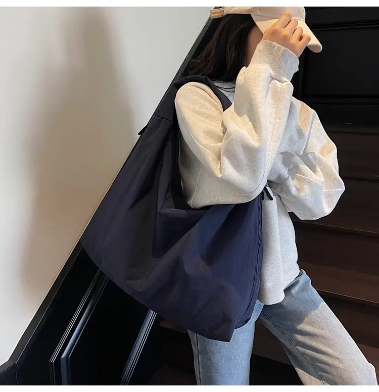 Women's Black Canvas Shoulder Bag Large Capacity 2025 — feature 24