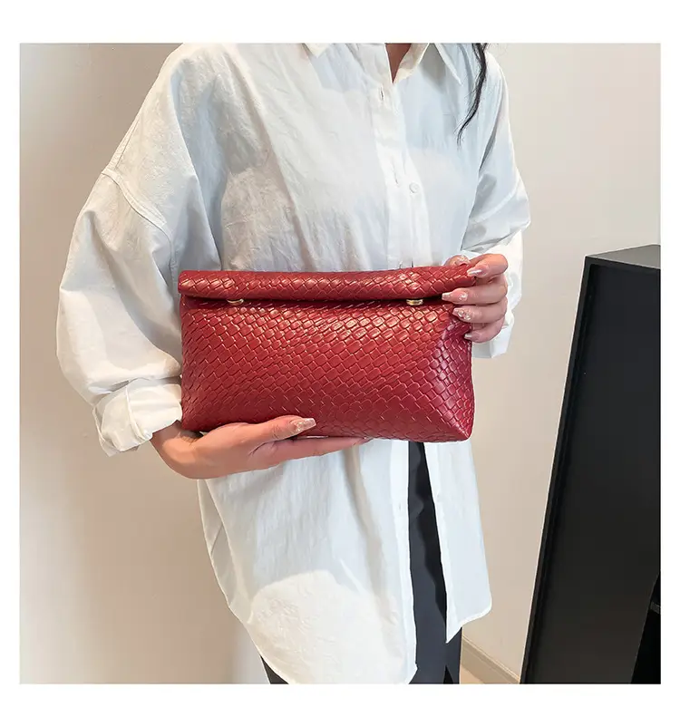 Women's Korean-style Crossbody Bag Beige 2025 Spring Summer — feature 17