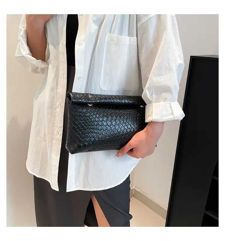 Women's Korean-style Crossbody Bag Beige 2025 Spring Summer — feature 22