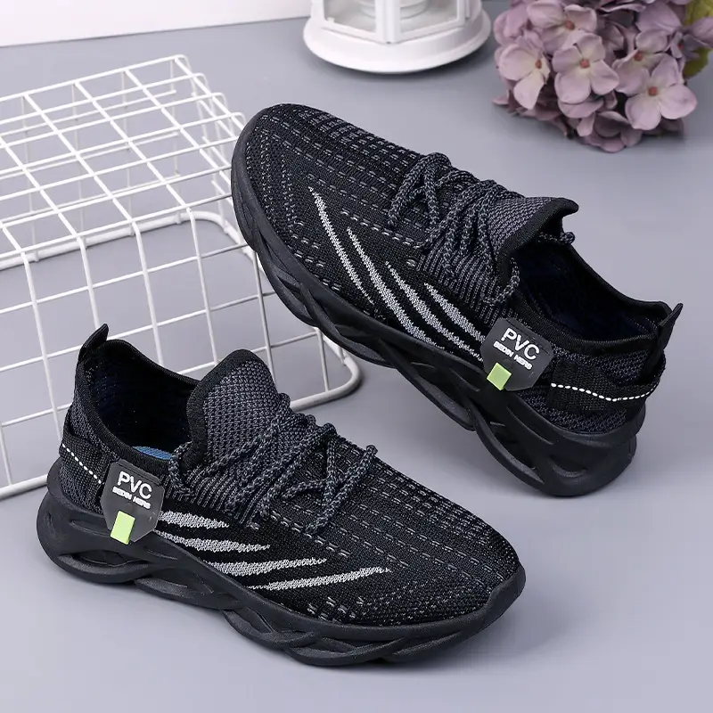 Spring and Summer Women's Flyknit Sports Shoes 2026 New Fashion Lightweight Running Flyknit Breathable Casual Student Shoes for Women