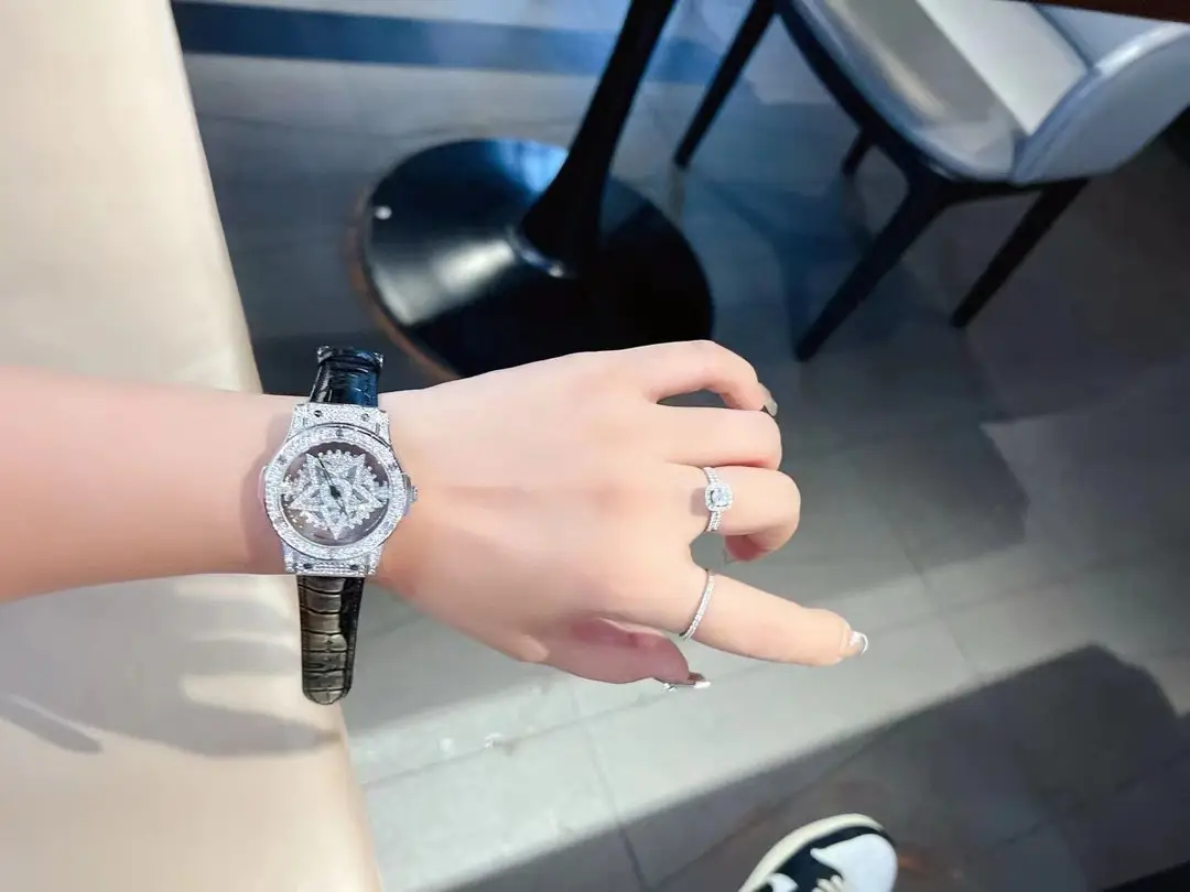 Women's Quartz Watch with Black Leather Strap — feature 14