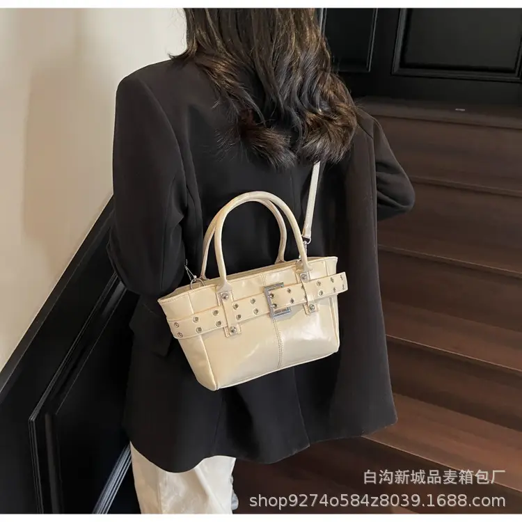 Cross-Border Large Capacity Shoulder Bag for Women, Beige, 2026 New Model — feature 13