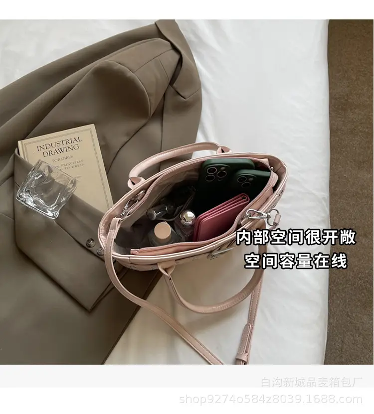 Cross-Border Large Capacity Shoulder Bag for Women, Beige, 2026 New Model — feature 7