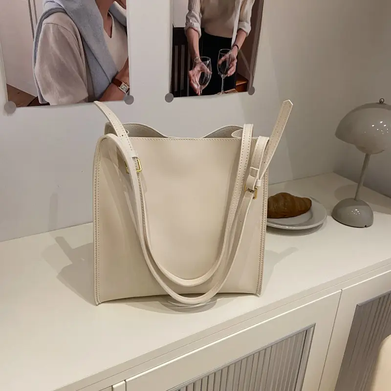 Women Large Brown Leather Shoulder Bag 2026 - Image 2