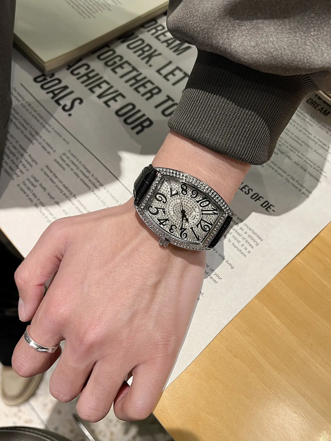 Men's Diamond Star Watch with Black Dial & Silver Band — feature 8