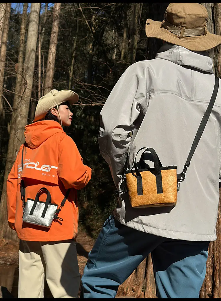 Men's Lightweight Hooded Key Bag with Wooden Detail — feature 13