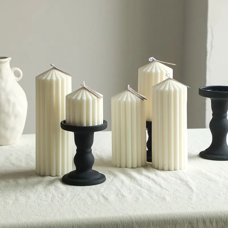Nordic Minimalist Style White Ambiance Scented Candles, Geometric-Shaped Home Decor Candles, Cross-Border Gift Items — feature 10