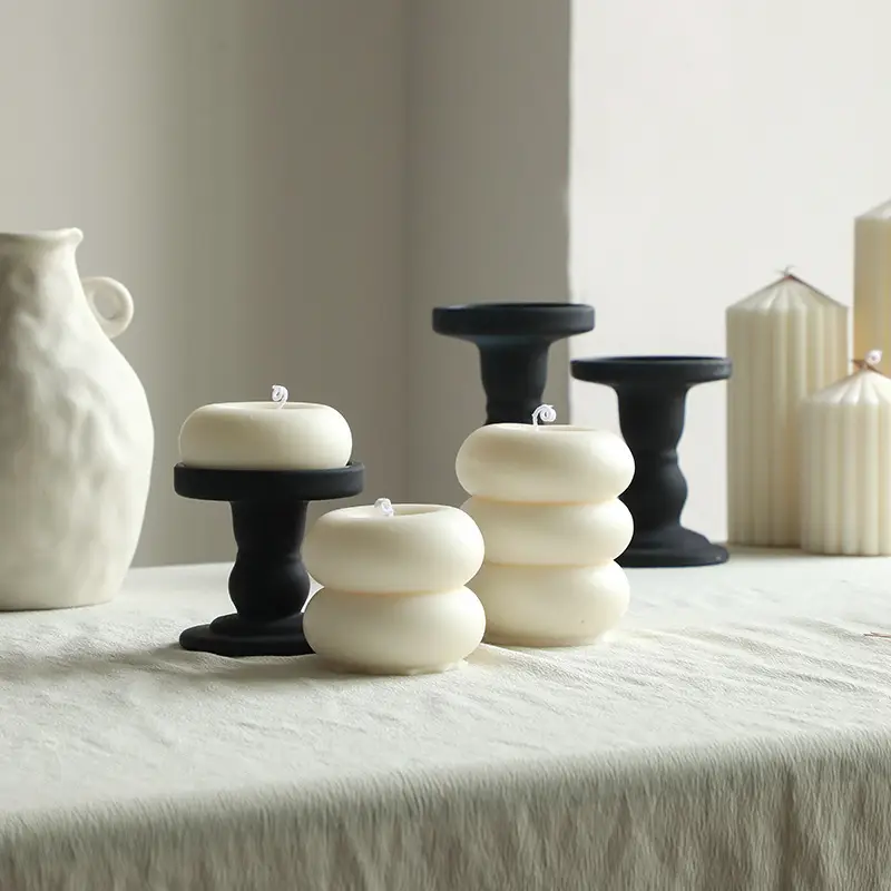 Nordic Minimalist Style White Ambiance Scented Candles, Geometric-Shaped Home Decor Candles, Cross-Border Gift Items — feature 4
