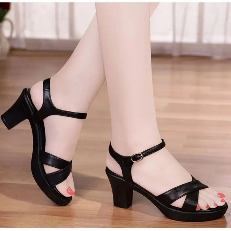 Open Toe Sandals Women's Summer New Mid-heel Thick-soled Soft Leather Comfortable Non-slip One-button Platform Sandals for Mom — feature 5