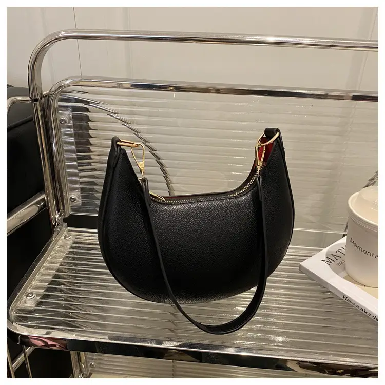 Black French Style Shoulder Bag for Women 2025 — feature 16