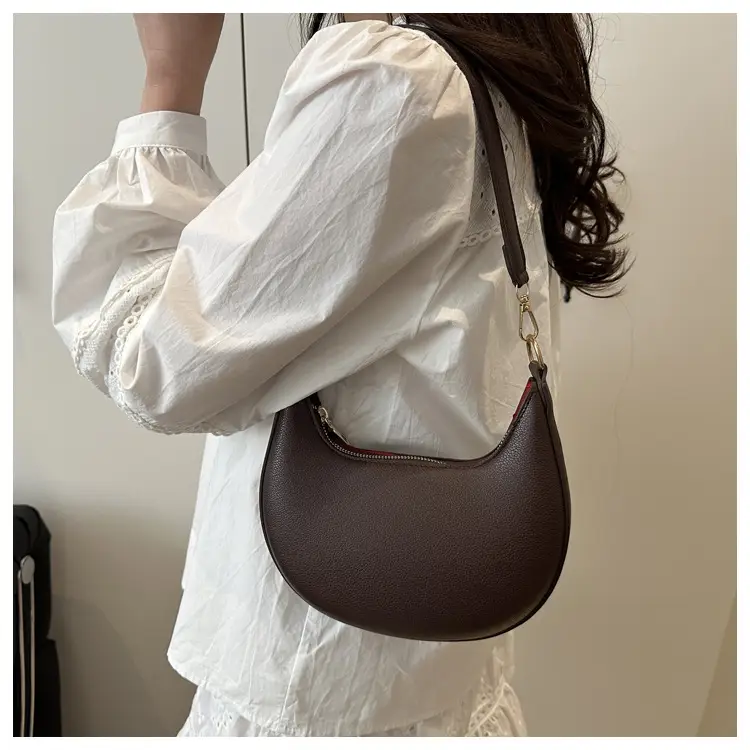 Black French Style Shoulder Bag for Women 2025 — feature 25