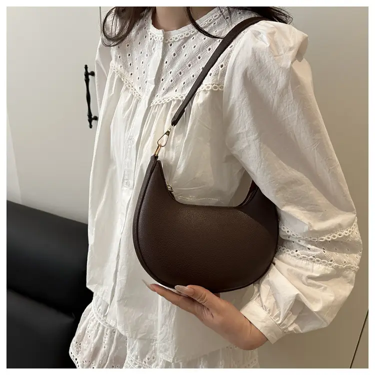Black French Style Shoulder Bag for Women 2025 — feature 26