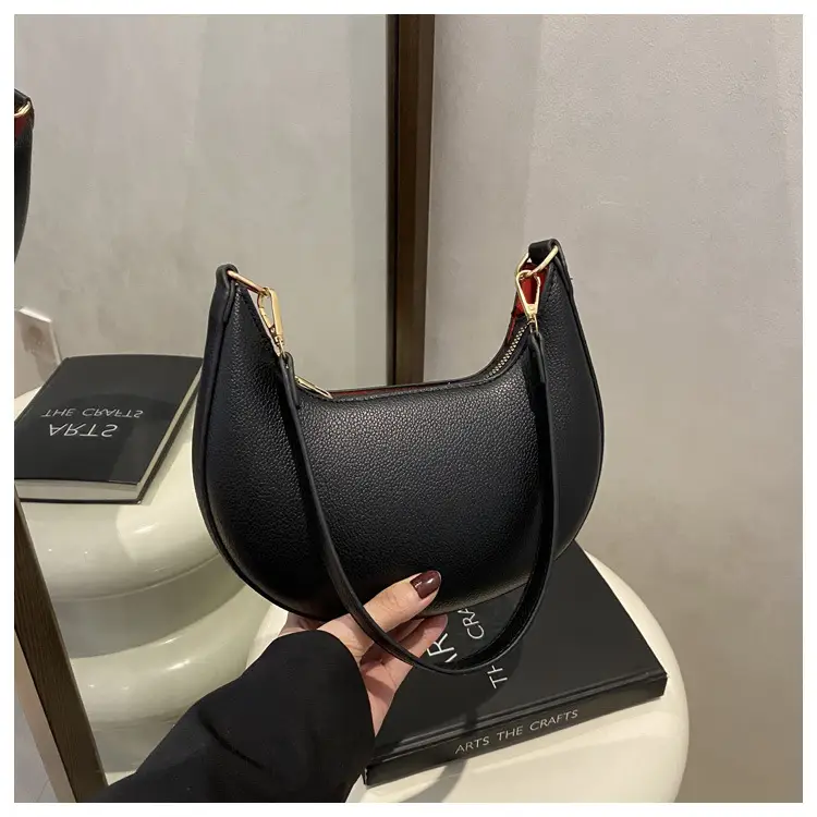 Black French Style Shoulder Bag for Women 2025 - Image 4