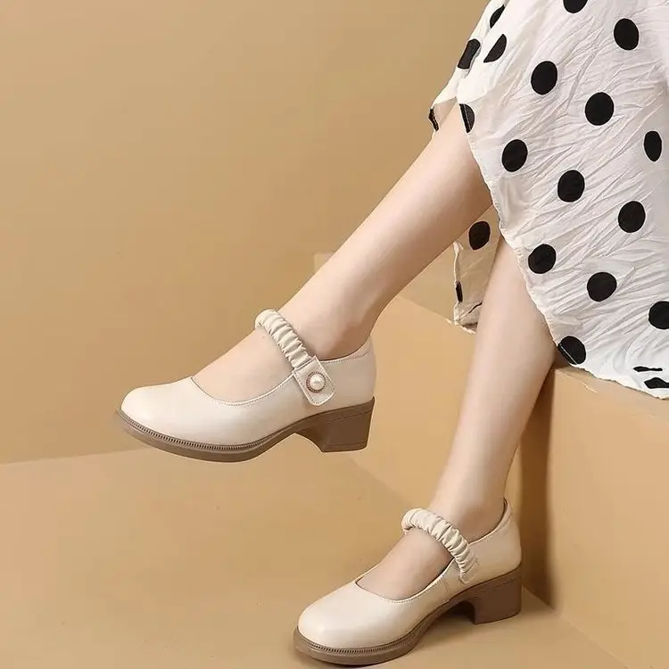 Net red same Mary Jane women's shoes shoes 2025 new women's flat round toe low mouth jk small leather shoes show small feet - Image 4