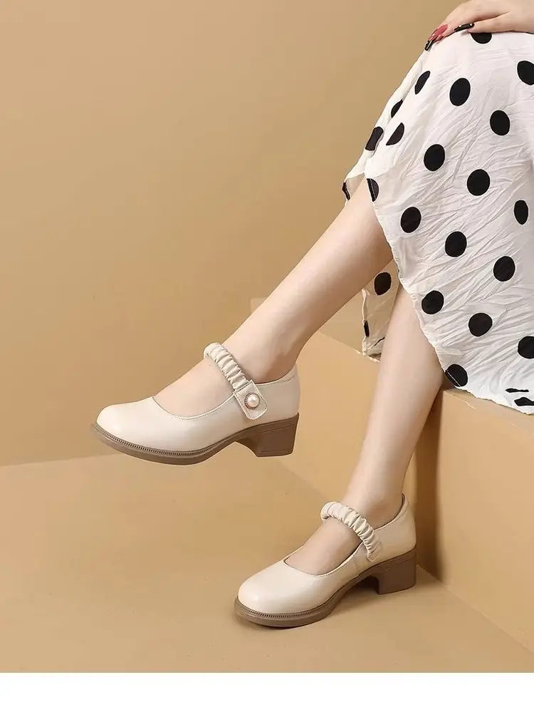 Net red same Mary Jane women's shoes shoes 2025 new women's flat round toe low mouth jk small leather shoes show small feet — feature 4