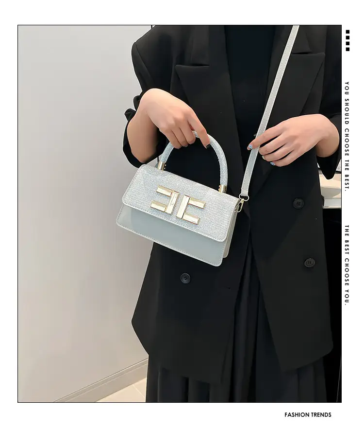 Light Luxury Small Square Bag with HE Logo — feature 1