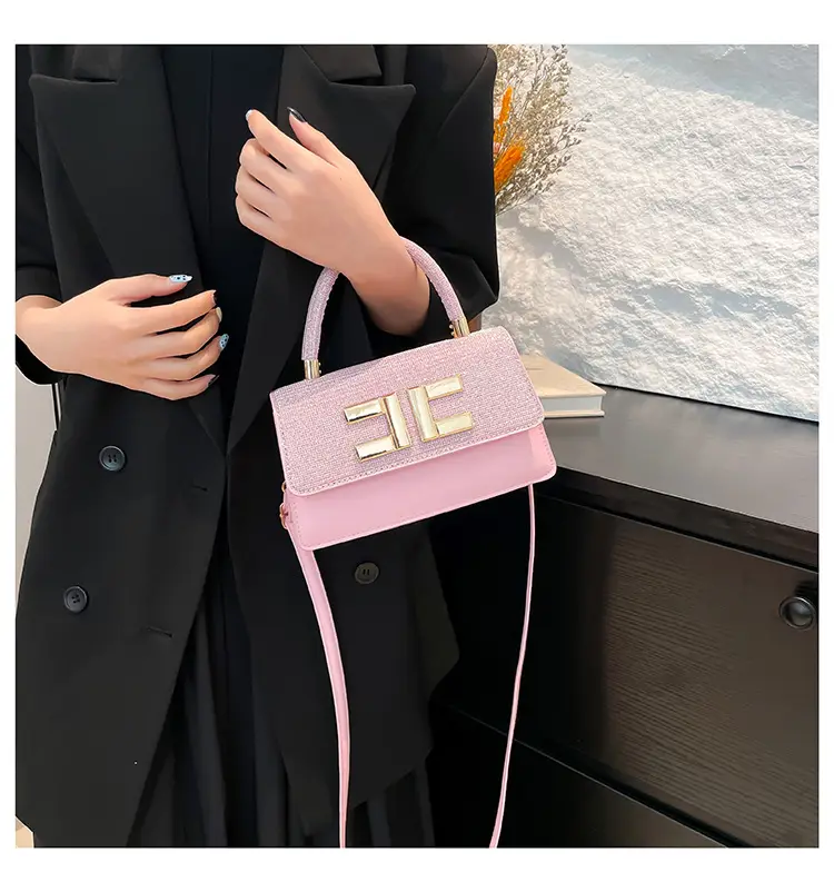 Light Luxury Small Square Bag with HE Logo — feature 13