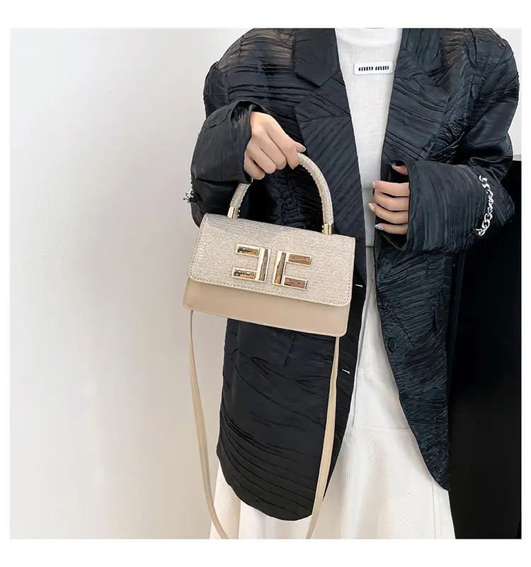 Light Luxury Small Square Bag with HE Logo — feature 20