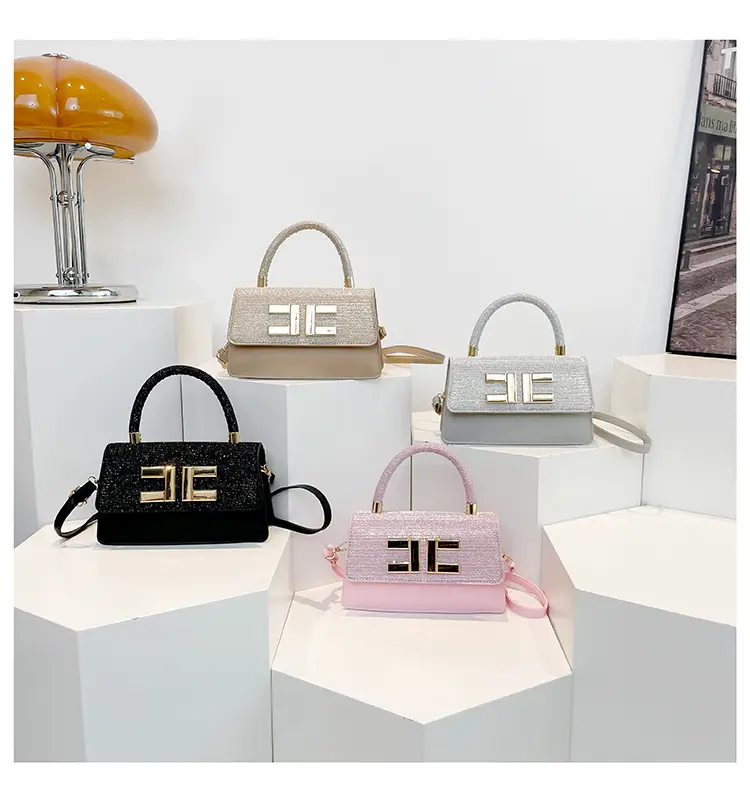 Light Luxury Small Square Bag with HE Logo — feature 28