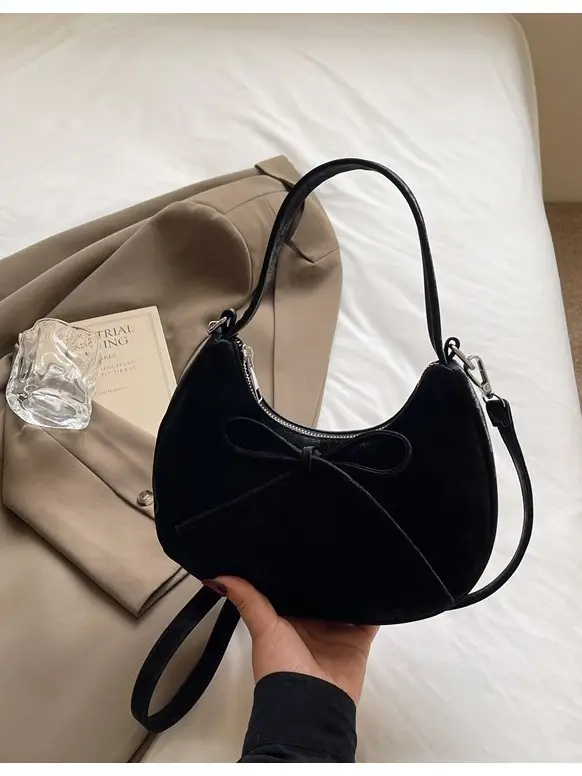 Black Velvet Shoulder Bag for Women Commute 2025 - Image 6