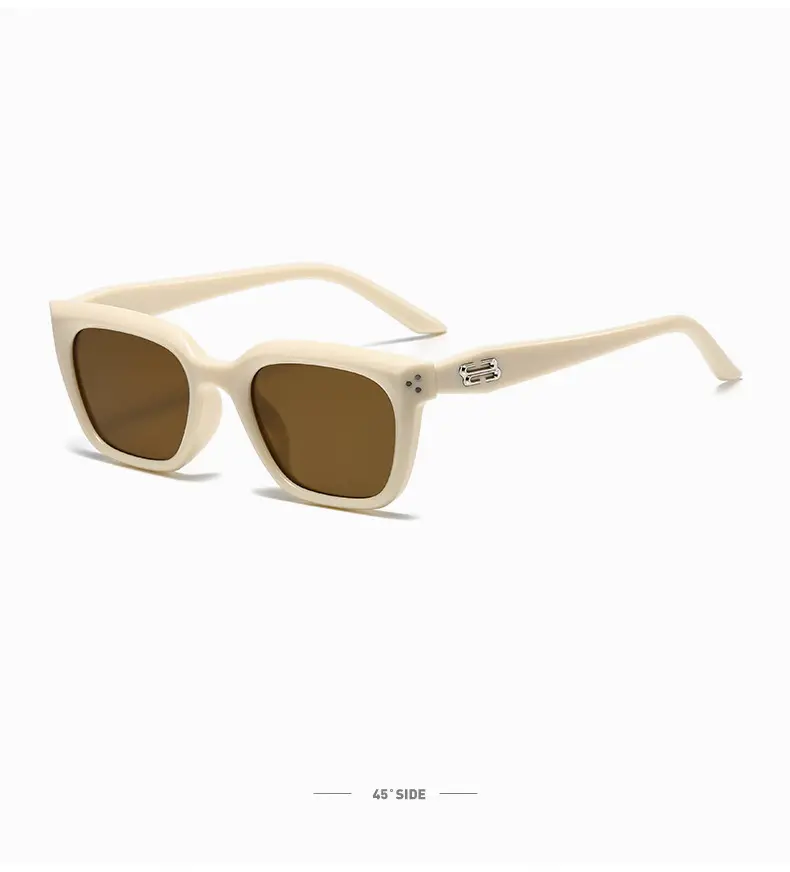 Women's Retro Cat's Eye Sunglasses Black High-End Driving Sun Protection — feature 24