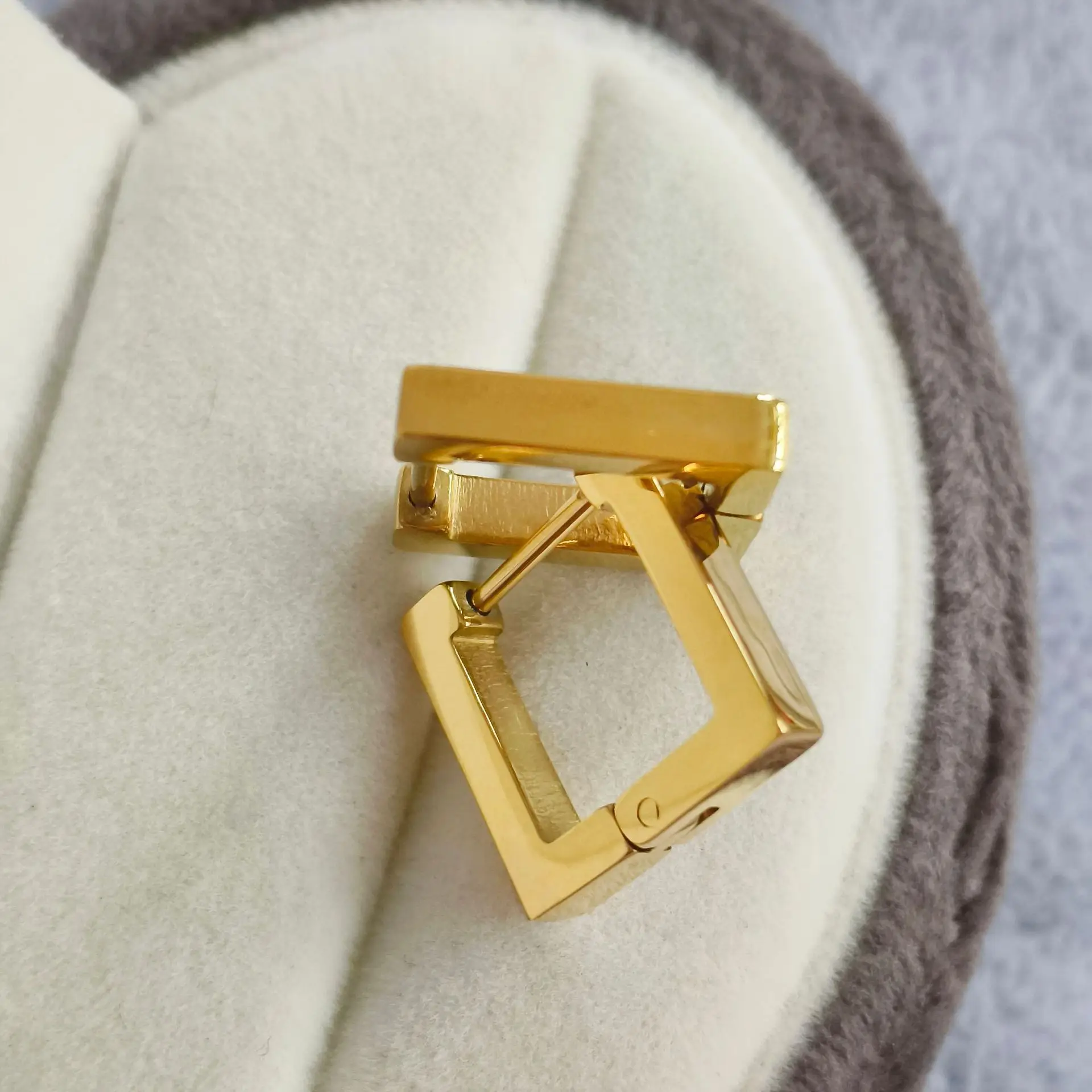 Geometric Square Earring Buckle 18k Gold Plated - Image 2