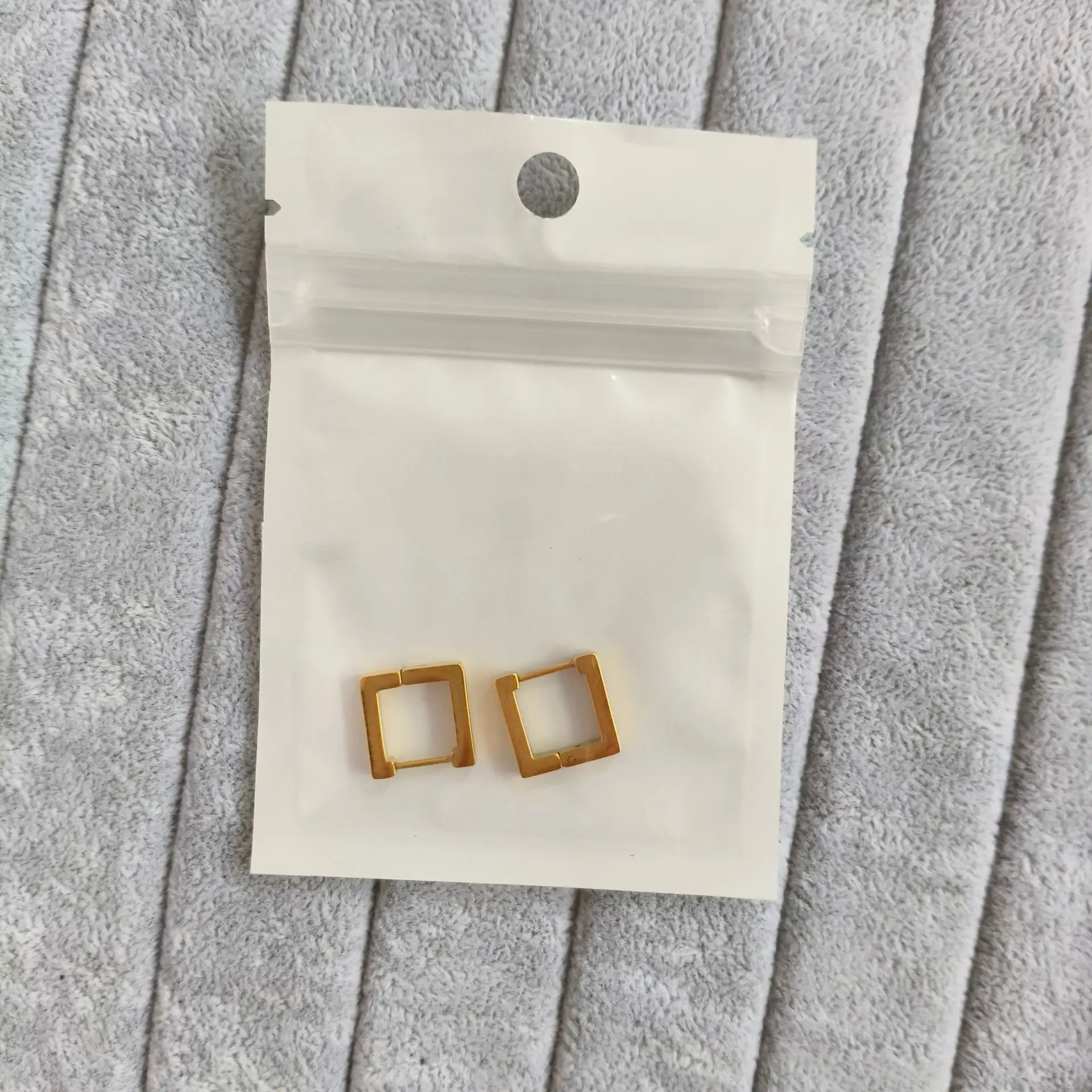 Geometric Square Earring Buckle 18k Gold Plated - Image 4