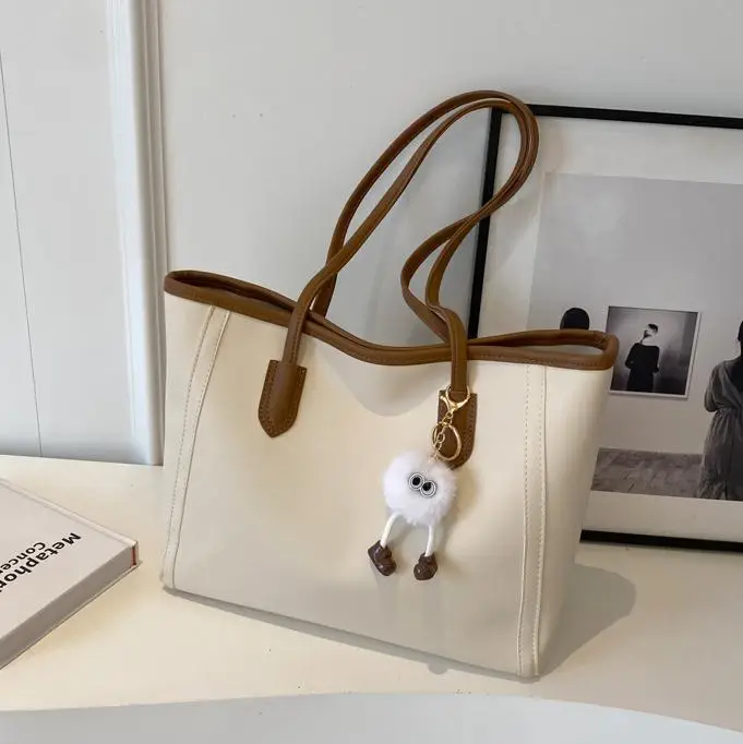 Women's Cream Leather Shoulder Bag with Keychain