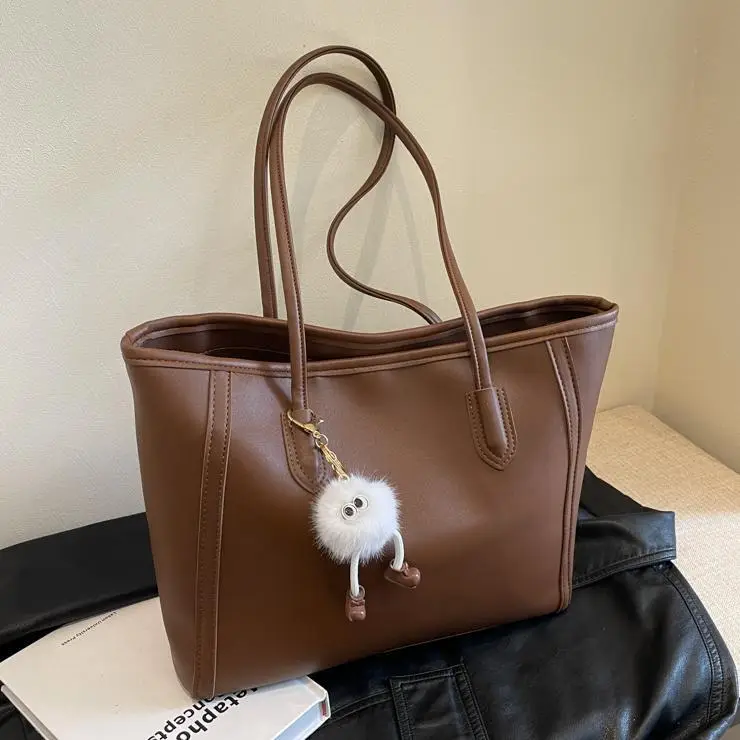 Women's Cream Leather Shoulder Bag with Keychain