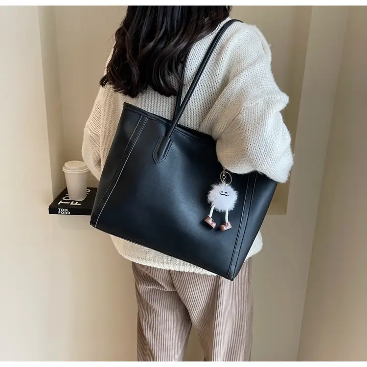 Women's Cream Leather Shoulder Bag with Keychain — feature 27