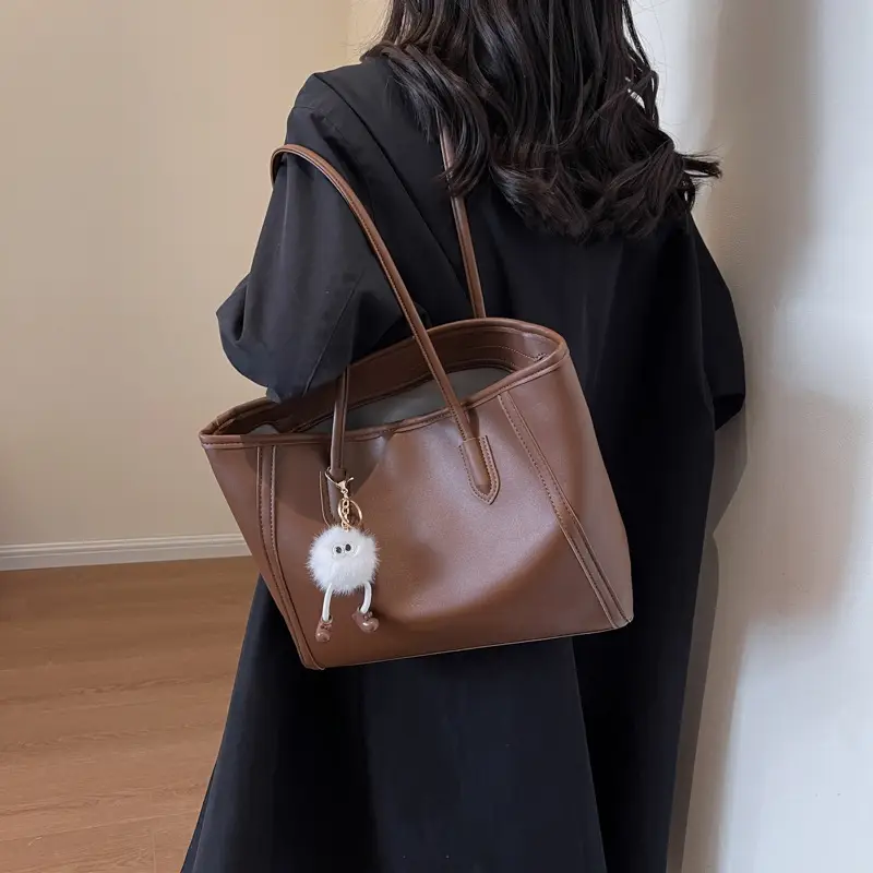 Women's Cream Leather Shoulder Bag with Keychain