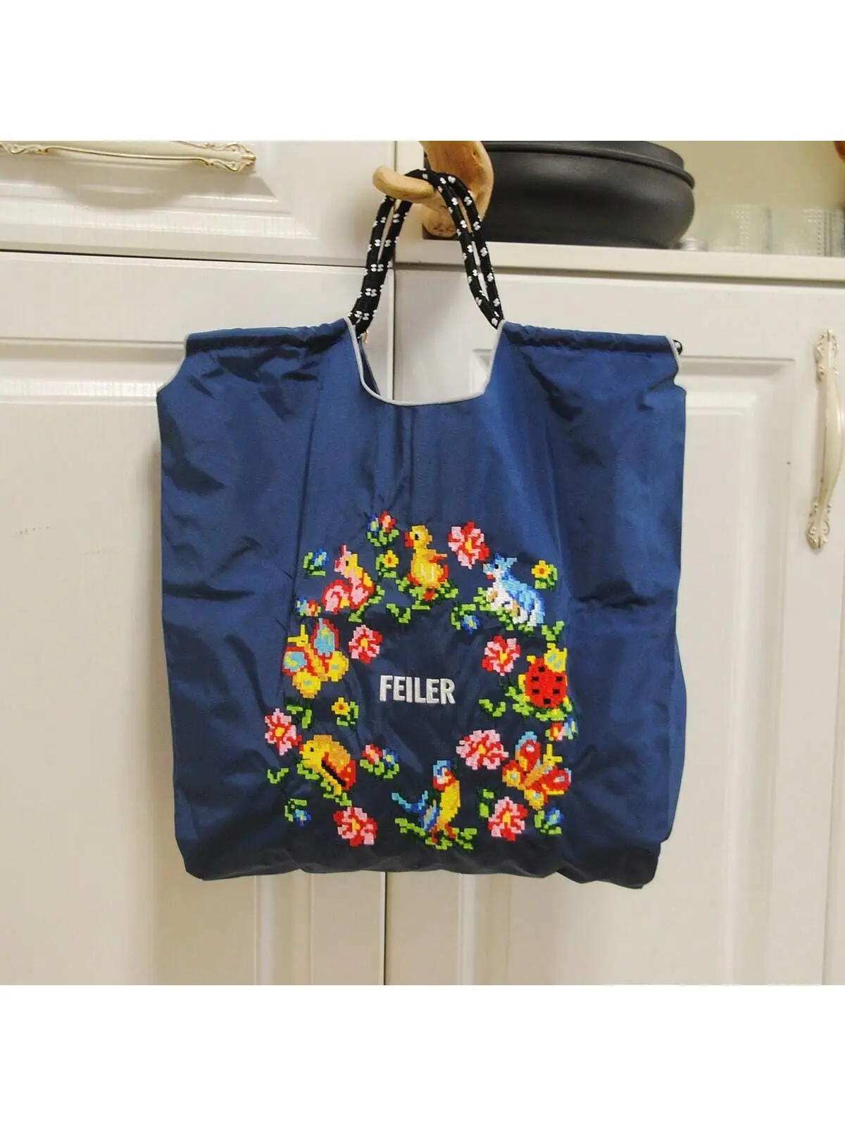2025 Embroidered Floral Crossbody Bags Set of 4 - Image 7