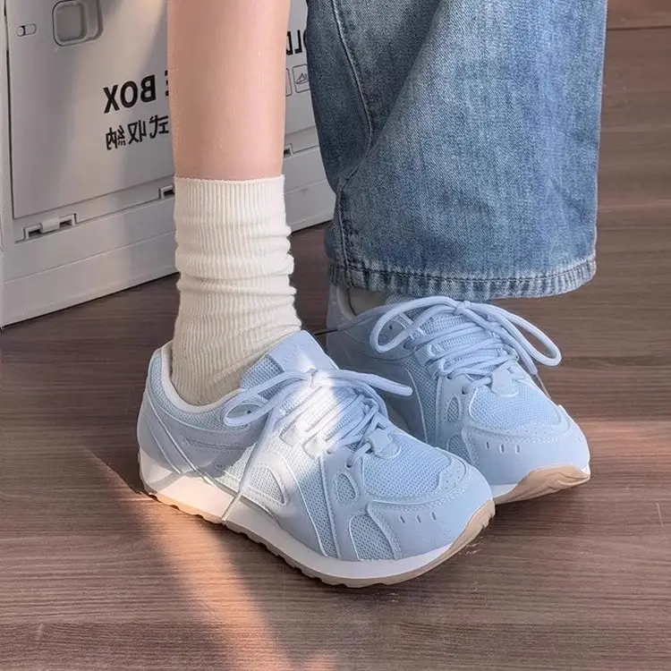 Women's Light Blue Retro Training Shoes 2025 - Image 4