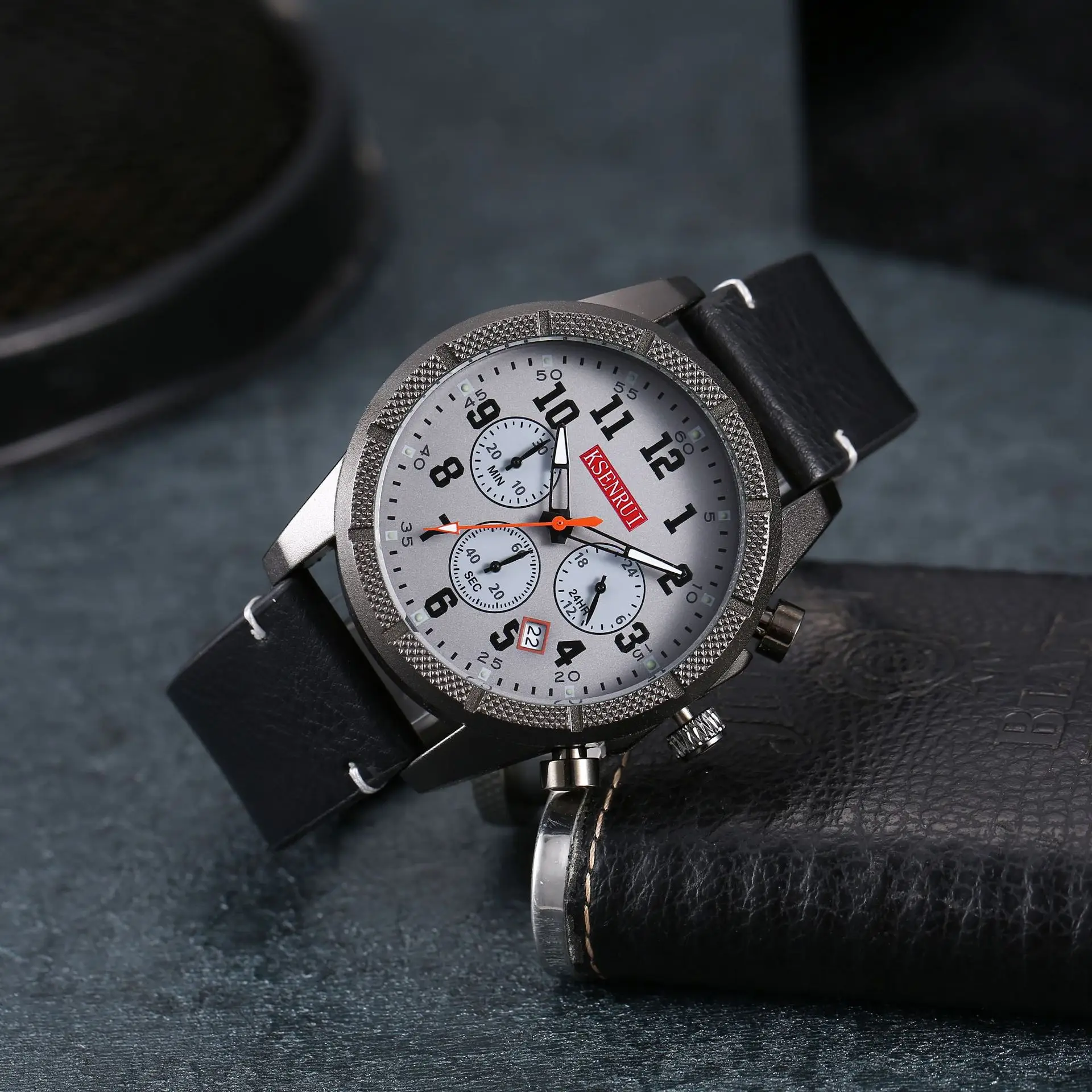 Men's Chronograph Quartz Watch Brown Leather Band - Image 11