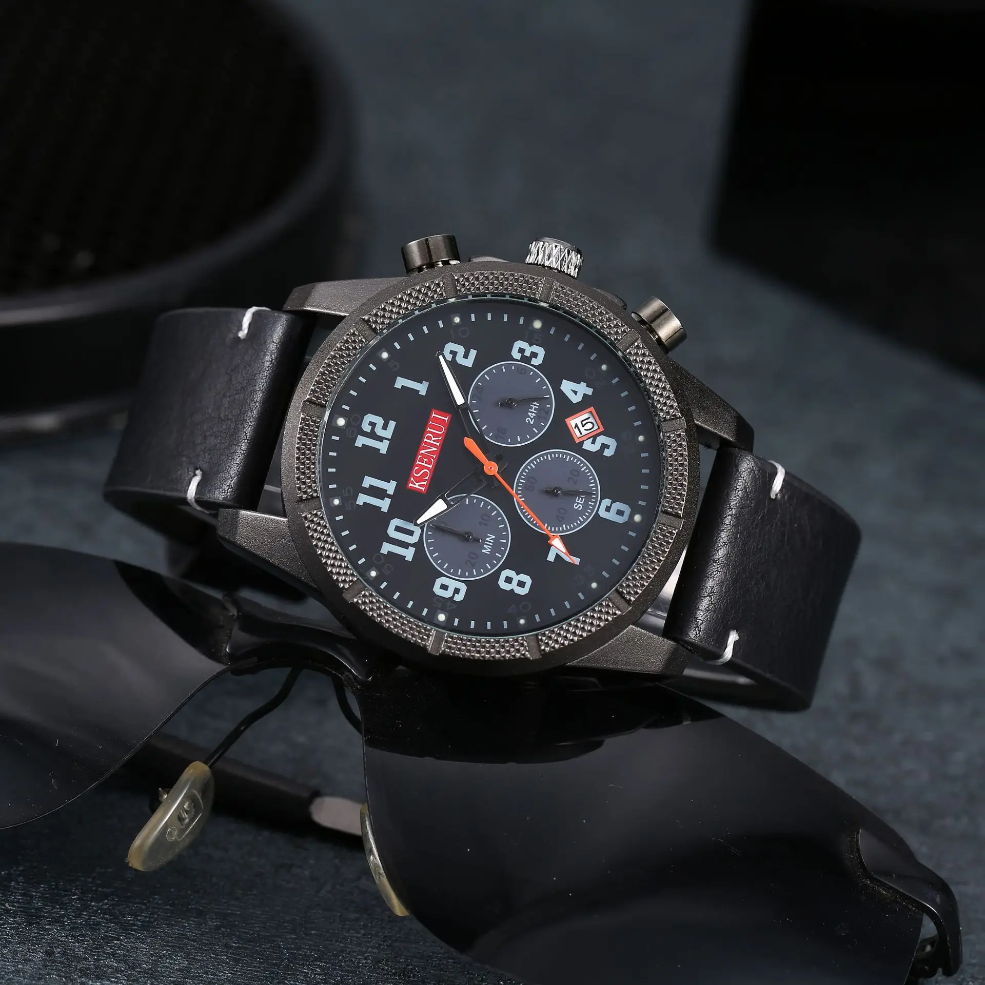 Men's Chronograph Quartz Watch Brown Leather Band — feature 20