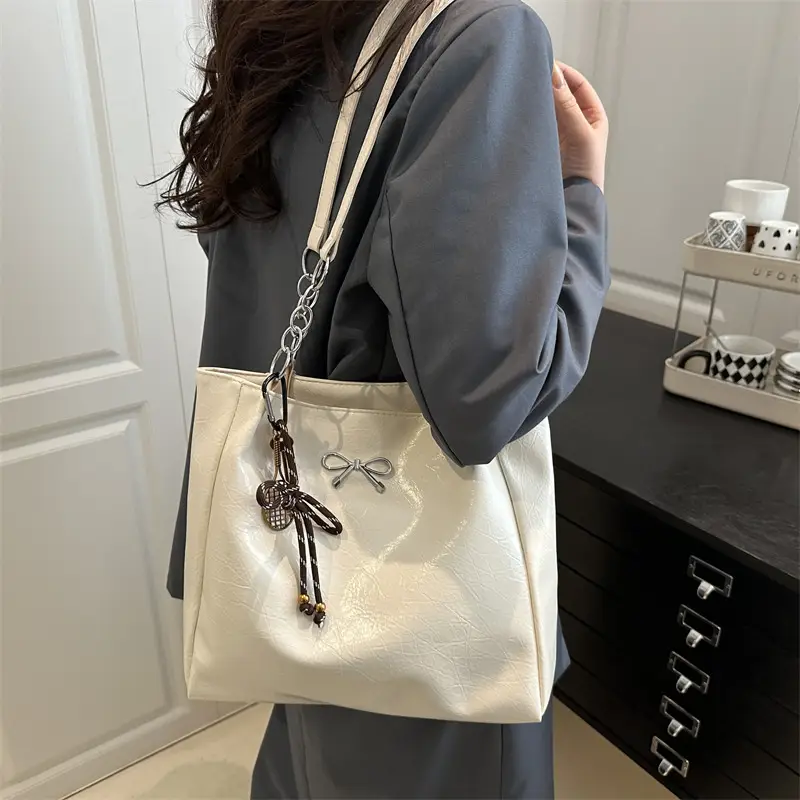 Women Shoulder Bag Cream White Korean Style 2026 — feature 14