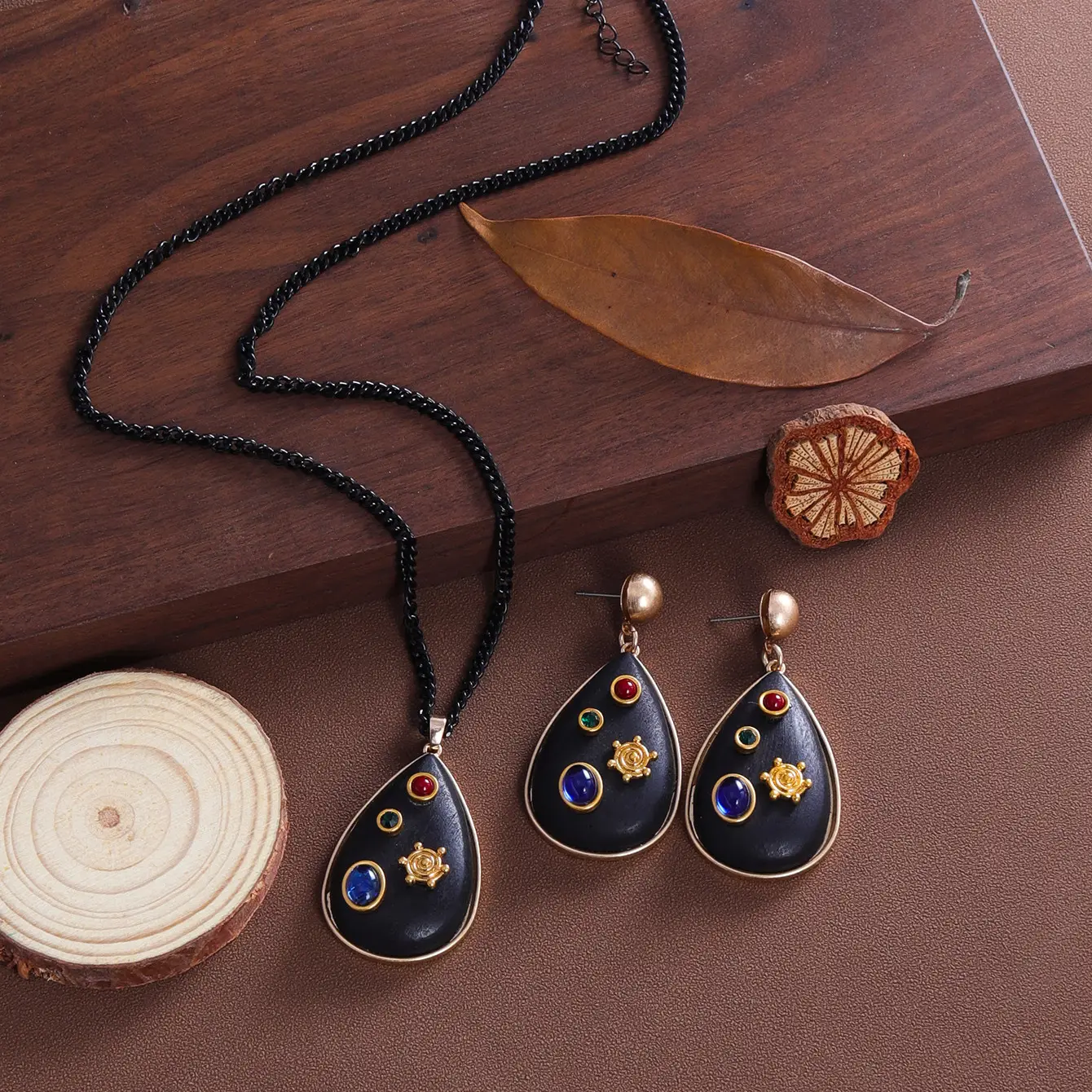 Vintage Drop Jewelry Set Black Gold Women