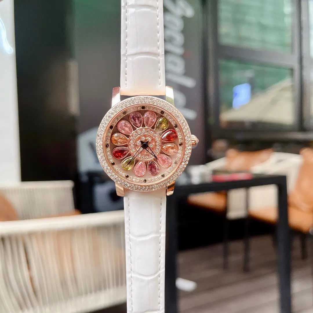 Women's Cross-border Tide Watch with Rhinestone Dial — feature 13