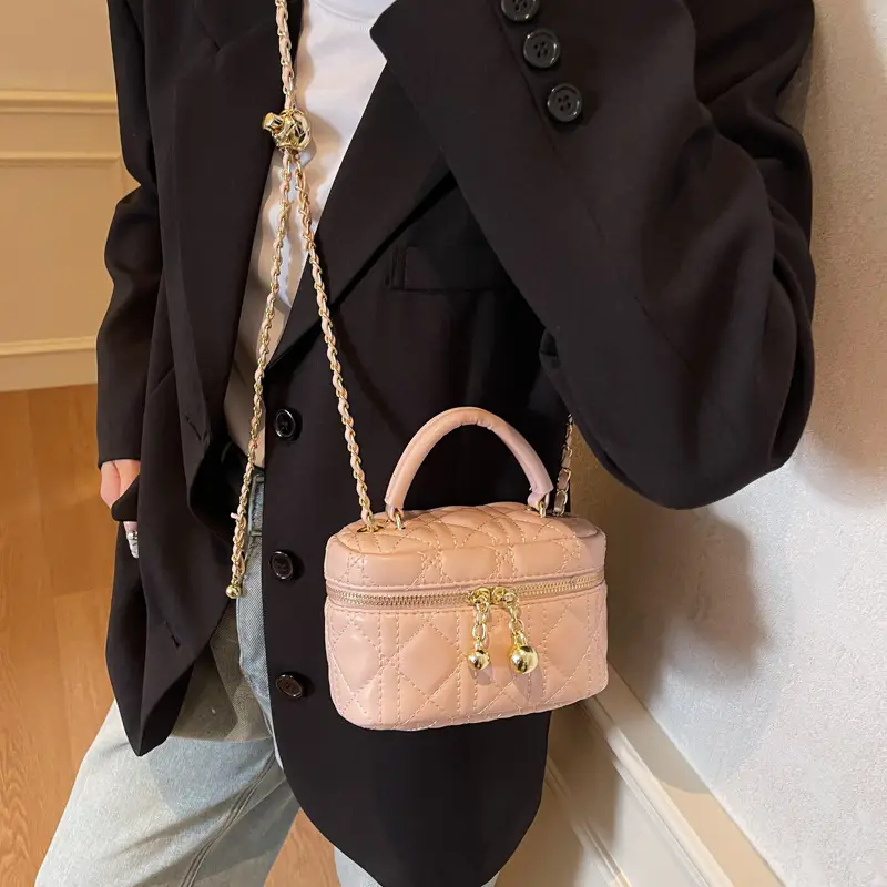 Women's Black Embroidered Chain Shoulder Bag 2025 New Arrival - Image 8