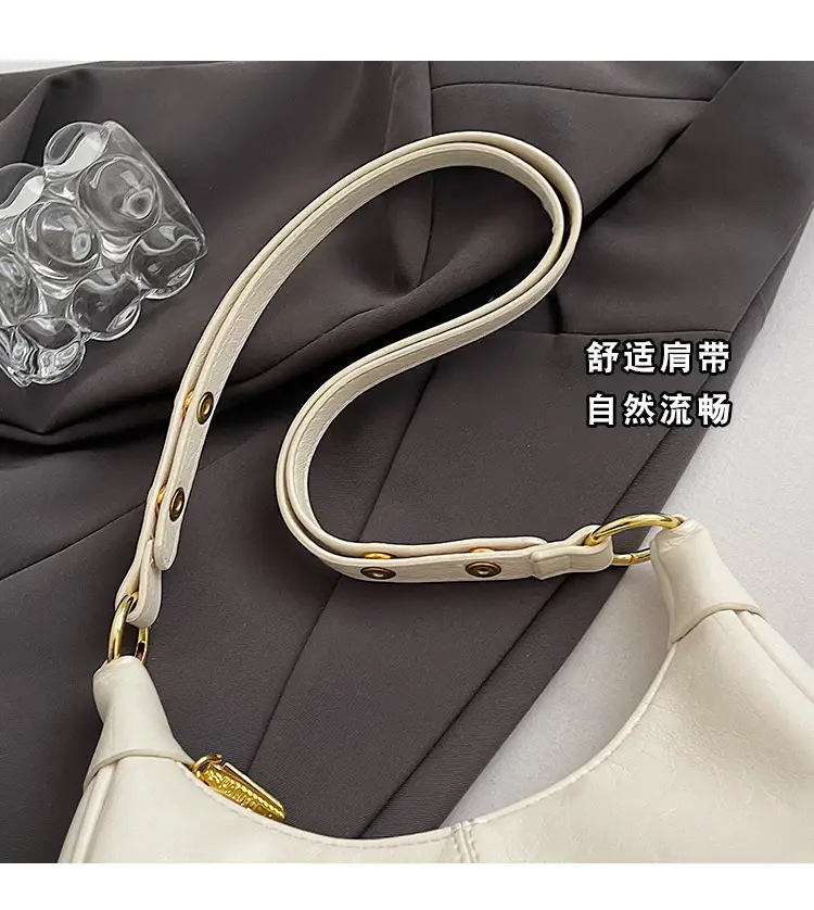 Pink Leather Shoulder Bag with Gold Buttons — feature 2