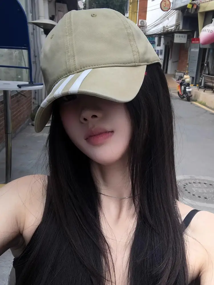 Black Striped Baseball Cap for Men Casual Summer Wear — feature 5