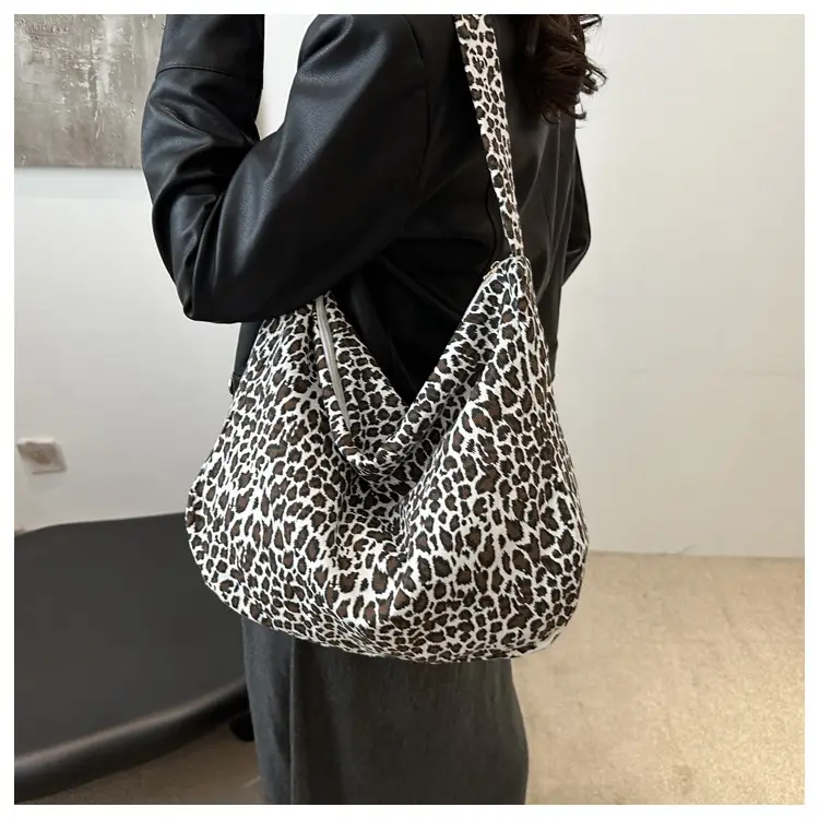 Leopard Print Crossbody Bag Women 2025 New — feature 10
